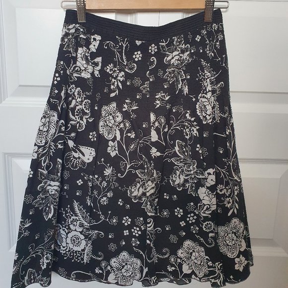 Esprit black and white skirt (US 2) - Picture 1 of 2